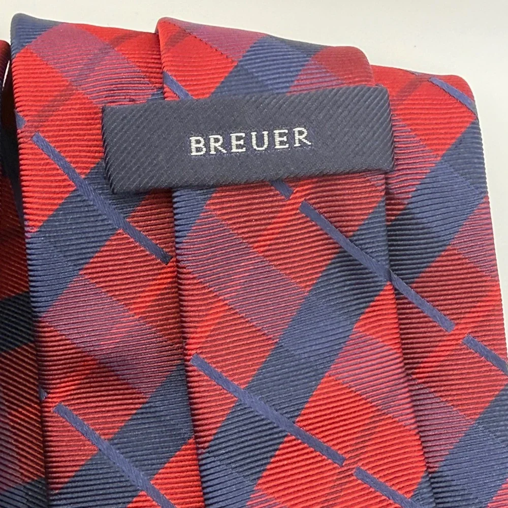 Breuer Plaid Silk Necktie One Size Red Navy Blue Preppy Classic Professional